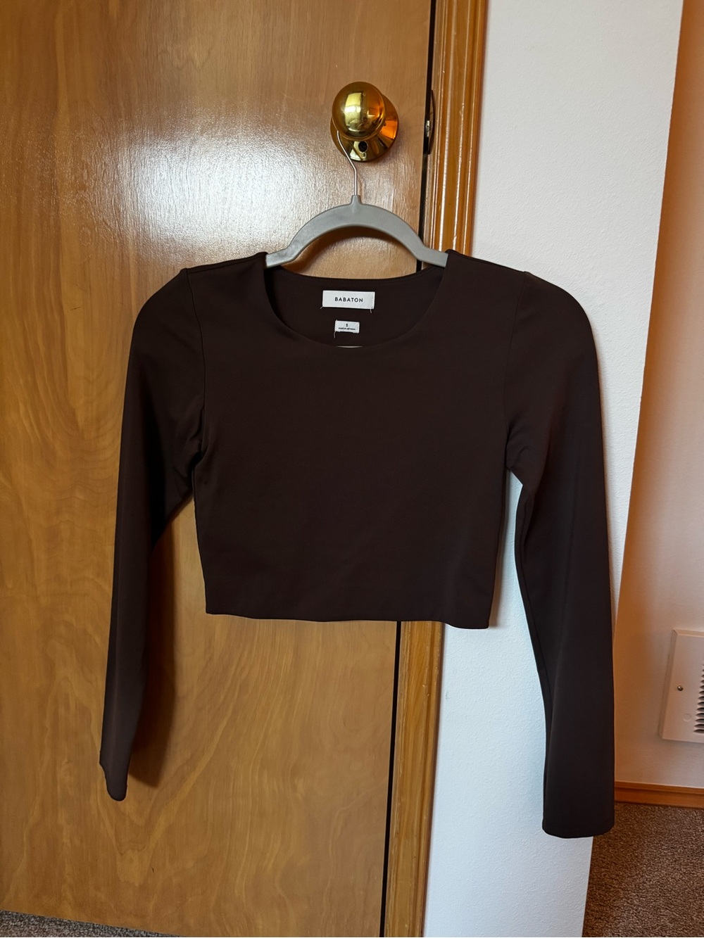Babaton Dark Brown Long Sleeve Crop Top